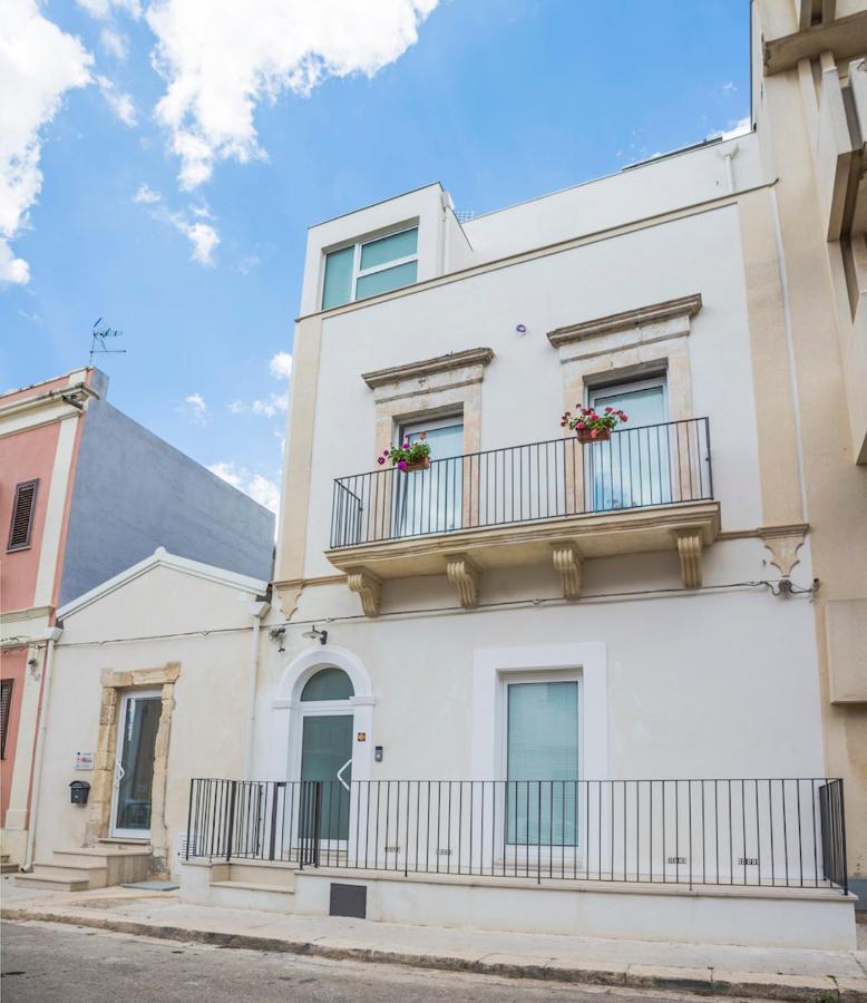 La Casa Di Penelope B&B E Noleggio Bici Elettriche Ispica Kültér fotó
